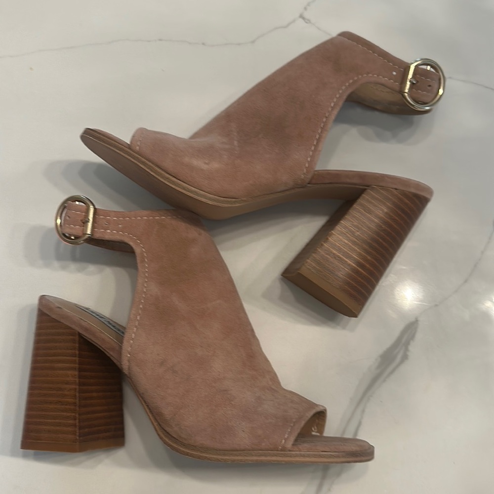 STEVE MADDEN Block Heel Open Toe Shoes Nude Pink Size 8